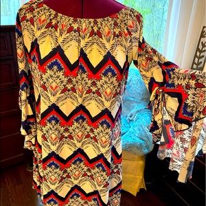 Boutique Dress.  By 2B Together of Los Angeles.  Size L.